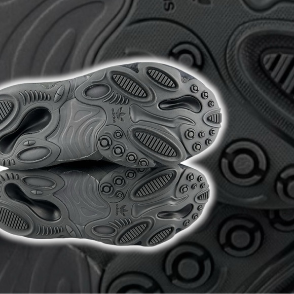 🆕 Ozmorphis adidas prototype by Mr Bailey - Picture 8 of 9